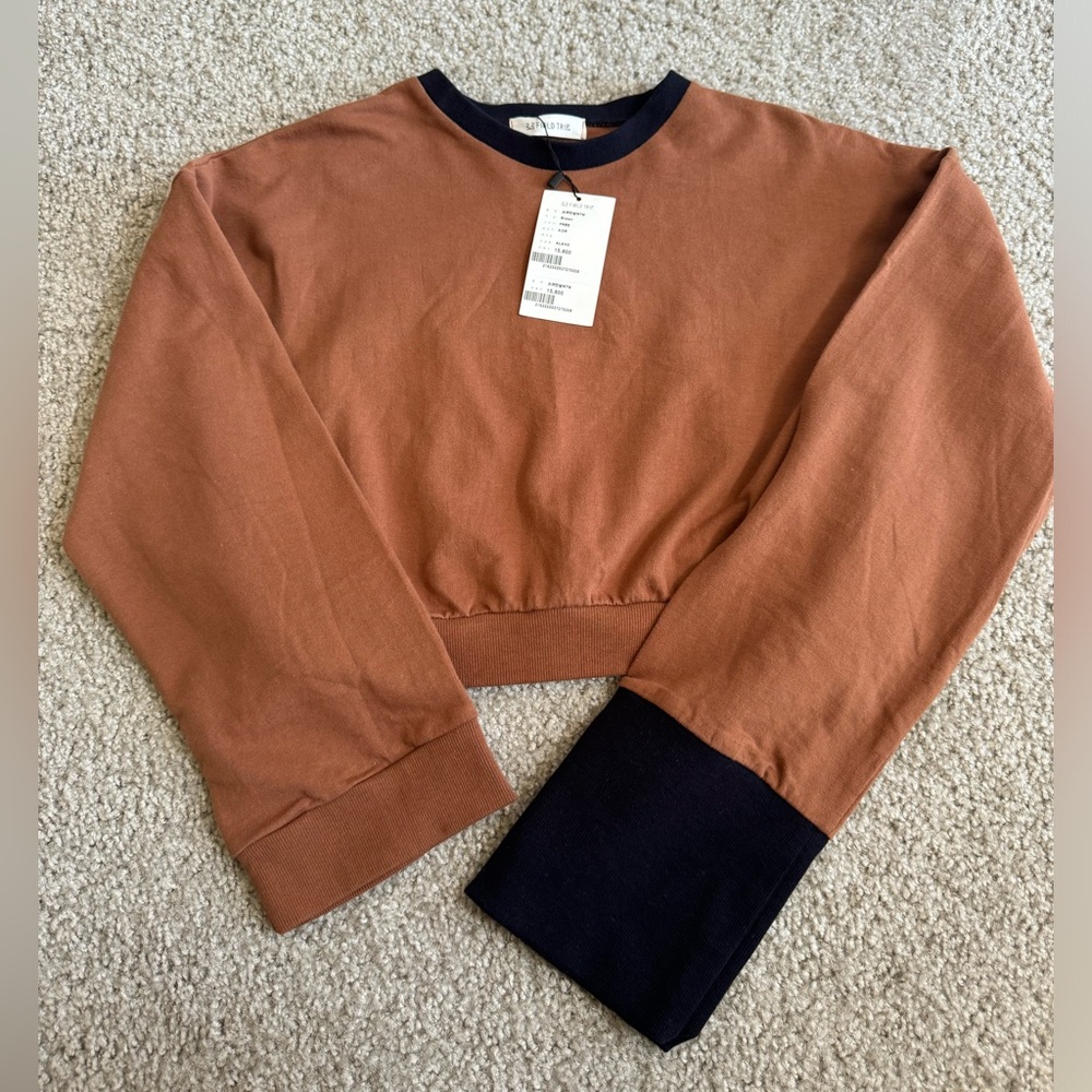 Aland Unbalanced Sleeves Sweatshirt